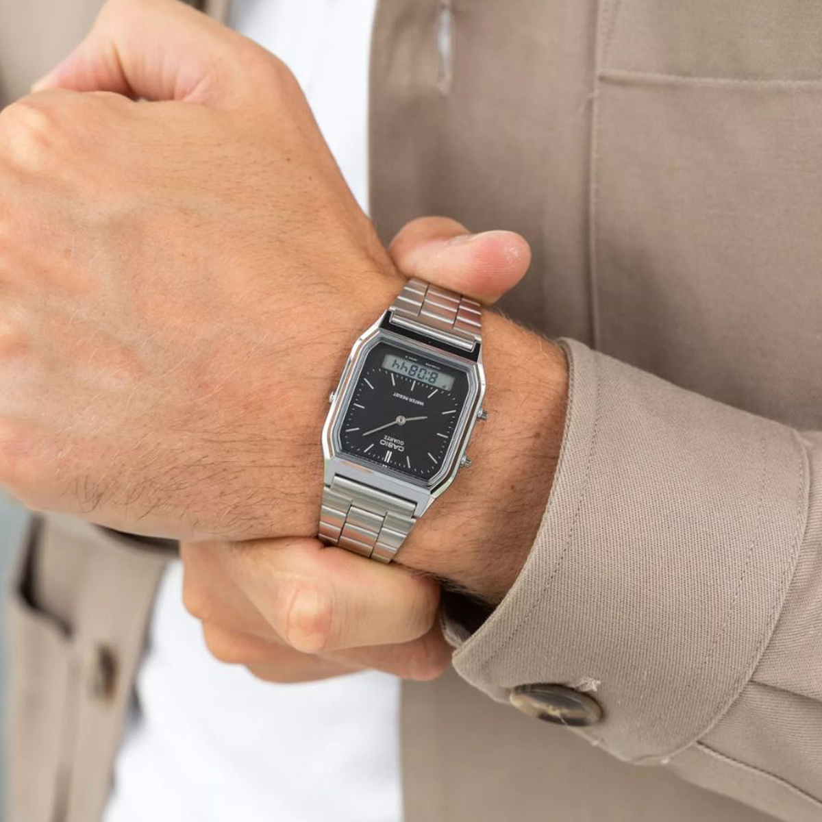 CASIO VINTAGE Mod. EDGY COLLECTION SUNRAY DIAL - BLACK 2