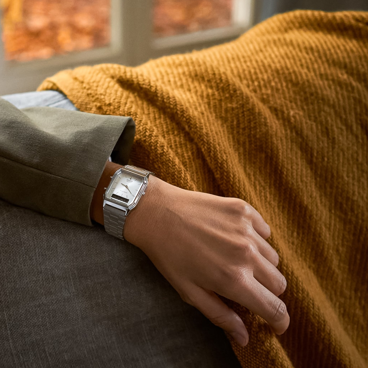 CASIO VINTAGE Mod. EDGY COLLECTION SUNRAY DIAL - SILVER 6