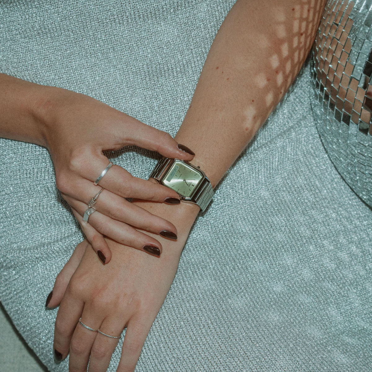 CASIO VINTAGE Mod. EDGY COLLECTION SUNRAY DIAL - GREEN LEMON 2